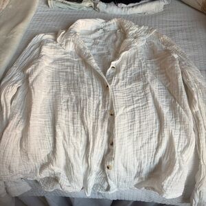 Casual White Button-Up Long Sleeve Top